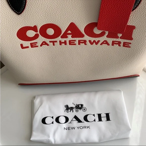 NWT COACH Tote Spring 2023 - Picture 4 of 11